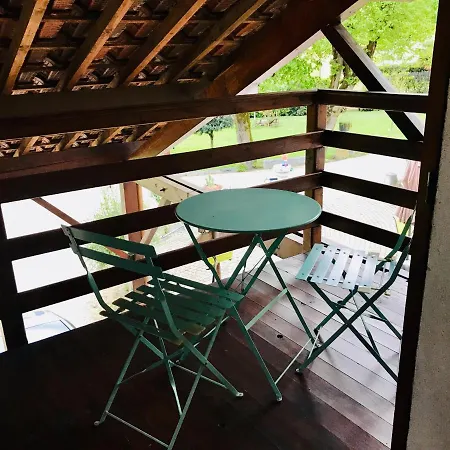 Bed & Breakfast A La Campagne *